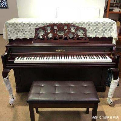鋼琴價(jià)格解析與選購指南 從新琴到二手，兩三萬能否買到原裝進(jìn)口琴？