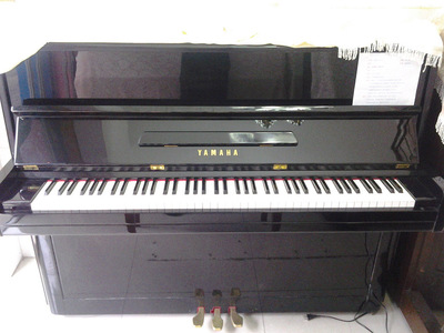 日本原裝進口二手雅馬哈鋼琴，9成新以上僅售9500元