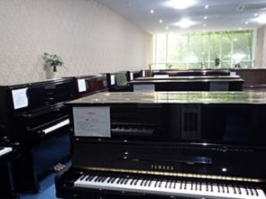 重慶藝尊鋼琴城 專業二手鋼琴銷售與文體樂器服務